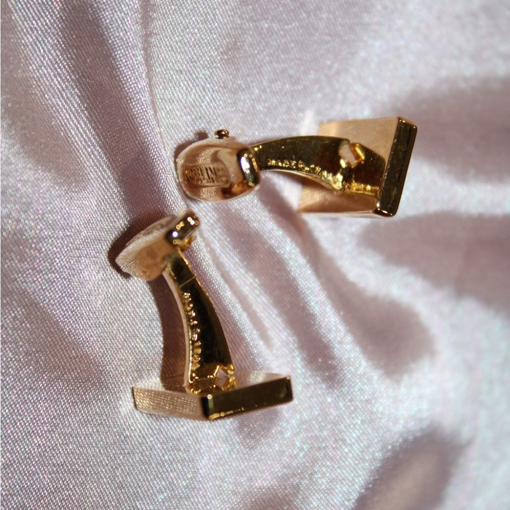 CELINE Gold Cufflinks Vintage in GREAT condition - Picture 13 of 14